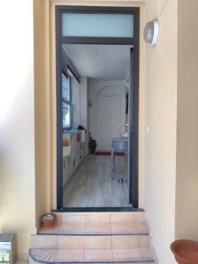 Joli Studio Au Soleil Apartment Menton Bagian luar foto